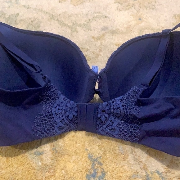 ⭐️Victoria’s Secret,34DDD (F), Rich Blue, Body by Victoria’s Secret, EUC, Wow! - Picture 4 of 7